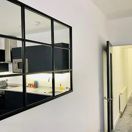 Eden Retreats Serviced Apartments Моркам Экстерьер фото