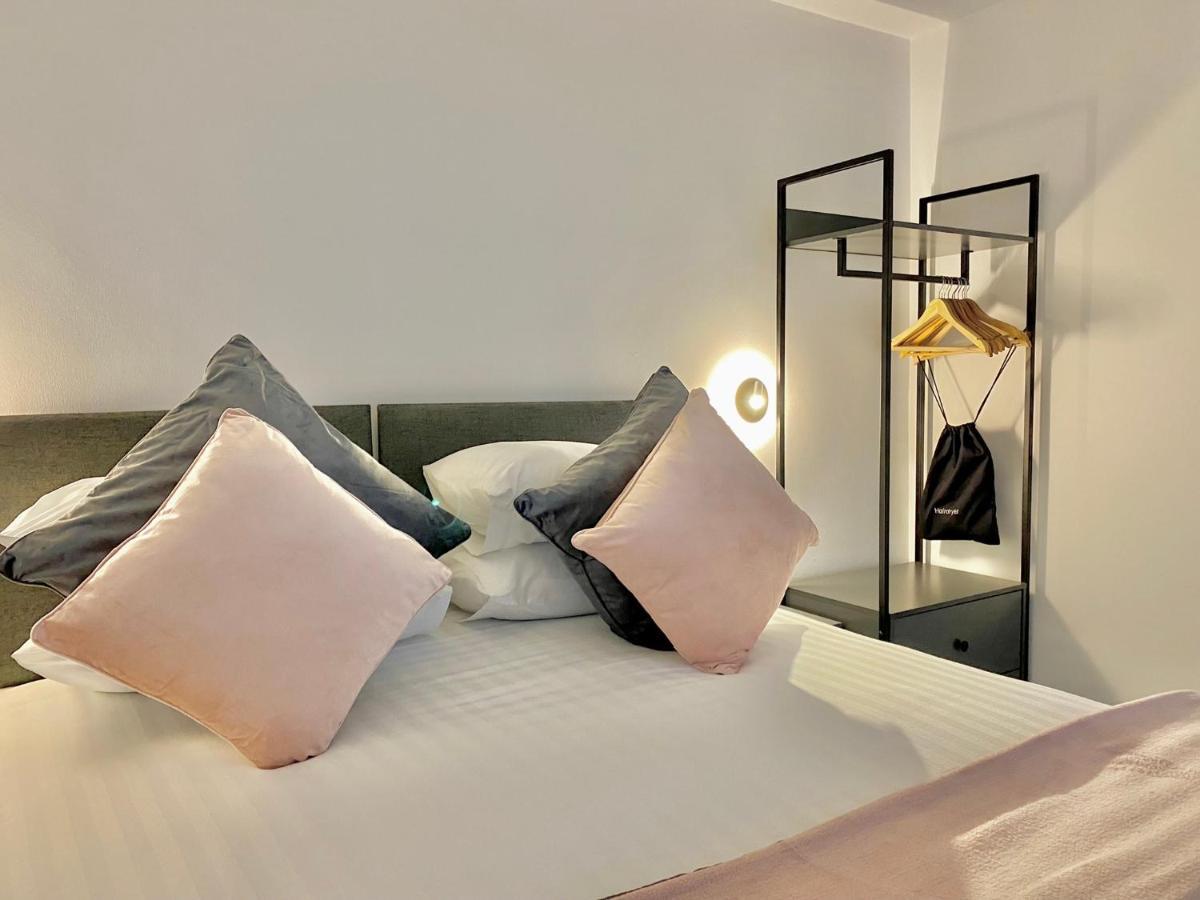 Apartment Eden Retreats Serviced